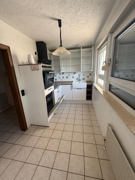 **Charmante Dachgeschosswohnung mit Terrasse**